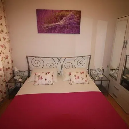 Rose - Cin081006-eyb Daire *